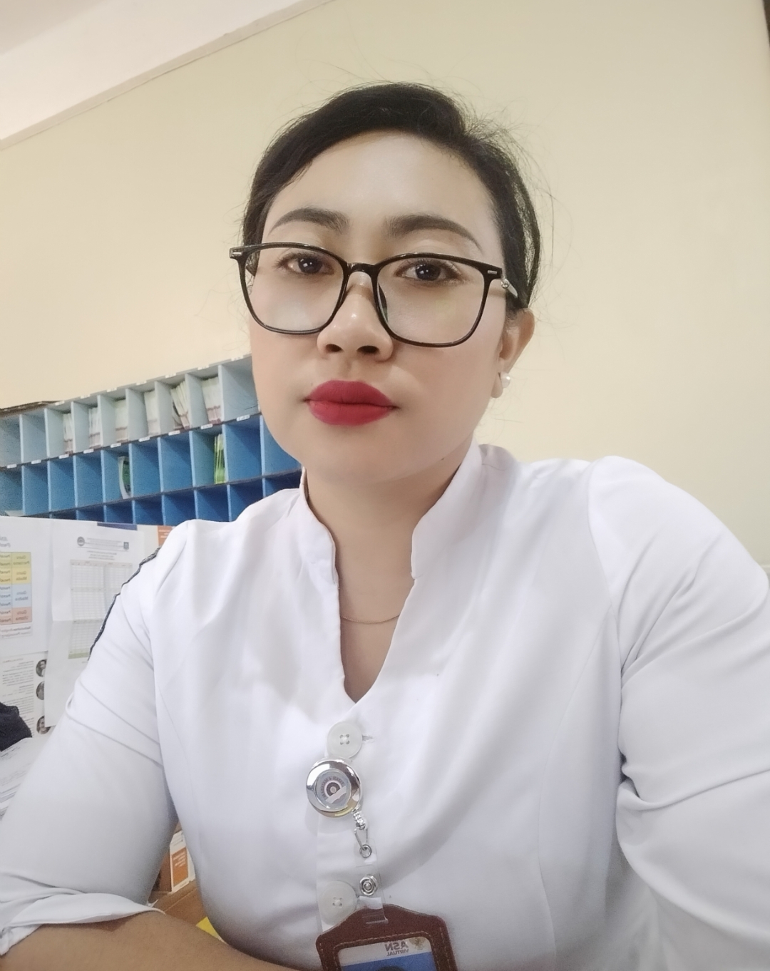PUTU WIWIK PUSPA DARMAYANTI, S.Pd